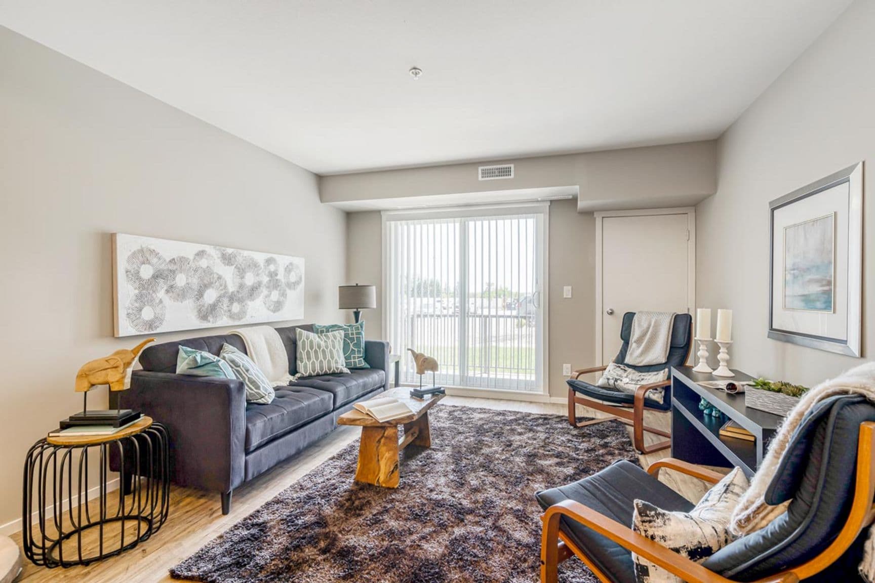 Lakecrest Apartments — One Bedroom One Bath - Photo 3