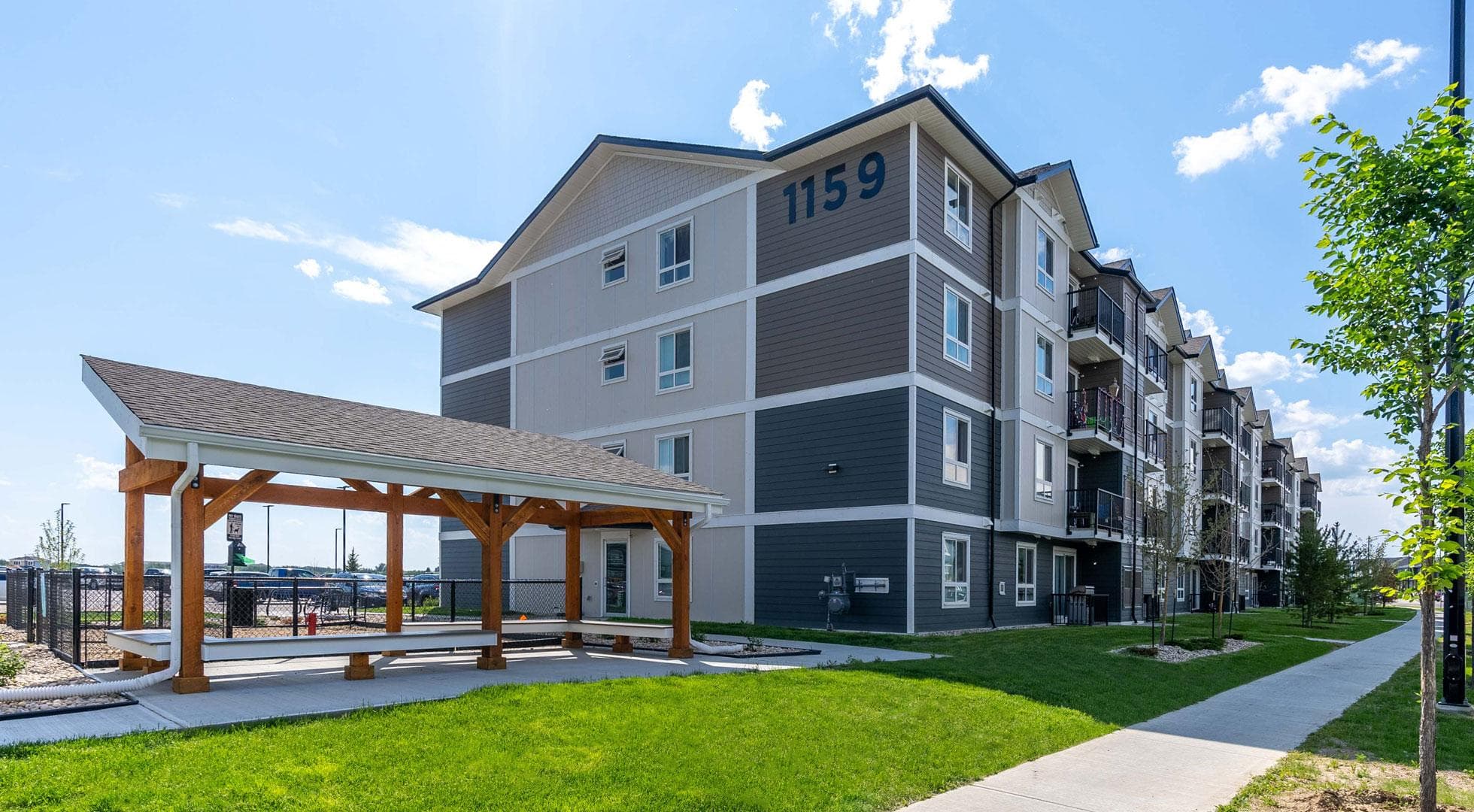 Westpointe Greens — One Bedroom One Bath - Photo 17