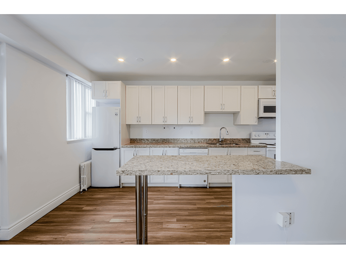 161 St George Street — Studio - Photo 2