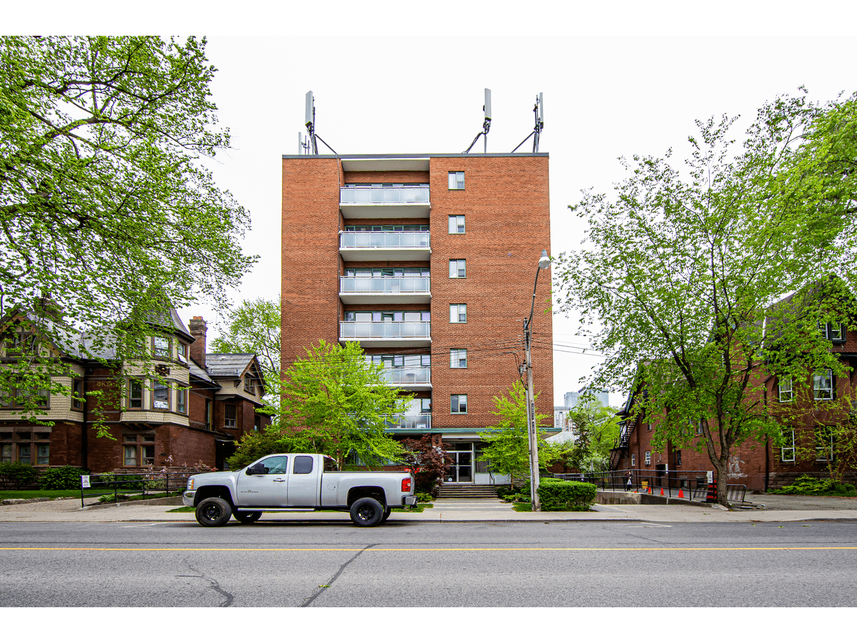 161 St George Street — Studio - Photo 17