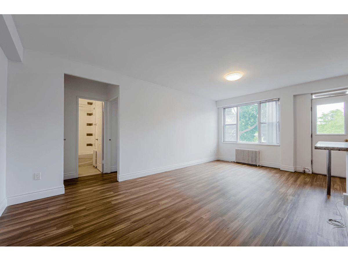 161 St George Street — Studio - Photo 8