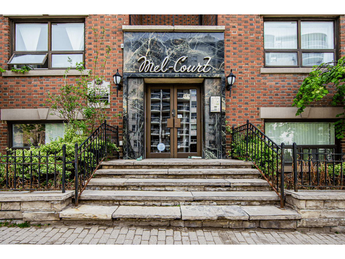 391 Sherbourne Street — 1 BEDROOM - Photo 16