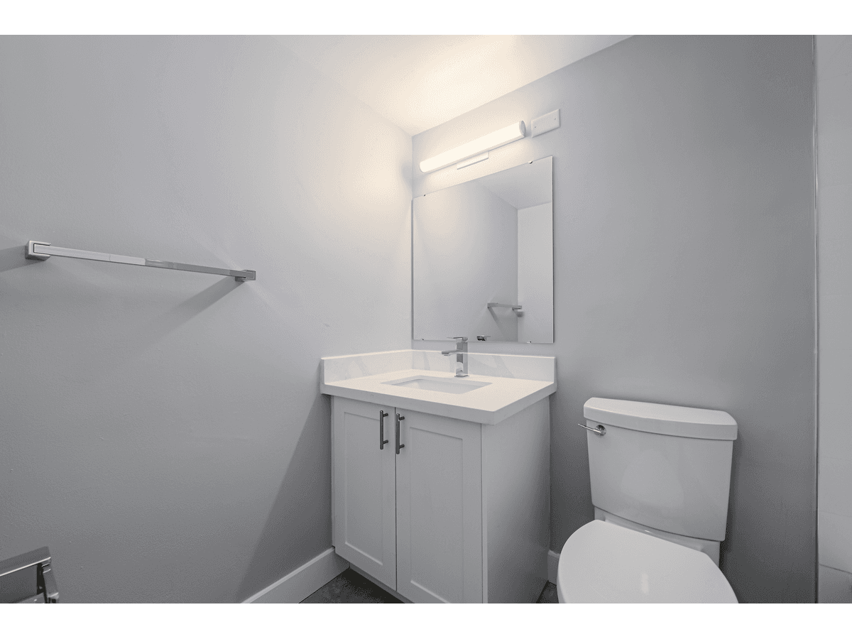 70 Park Street East — 1 BEDROOM - Photo 17
