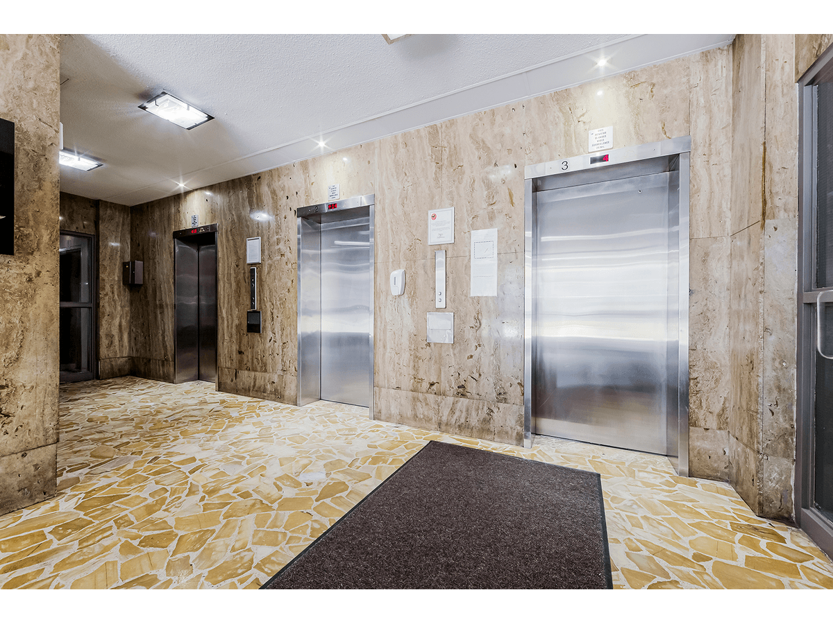 70 Park Street East — 1 BEDROOM - Photo 20