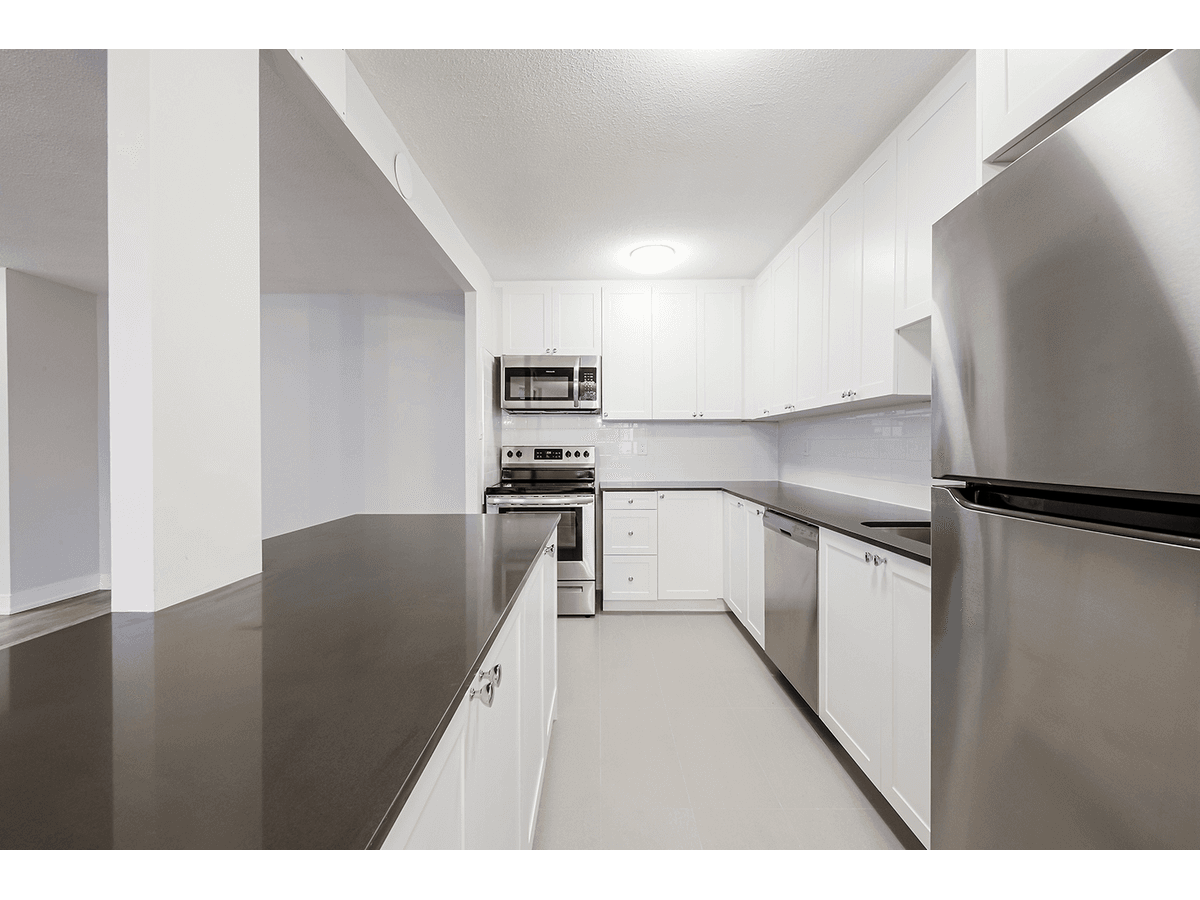 75 Eastdale Ave — 1 Bedroom (A) - Photo 11