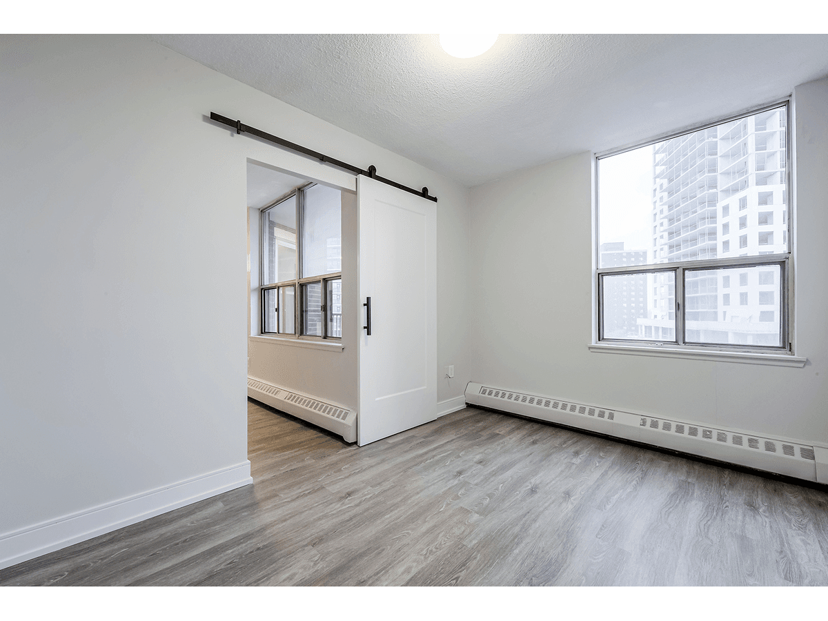 75 Eastdale Ave — 1 Bedroom (A) - Photo 16
