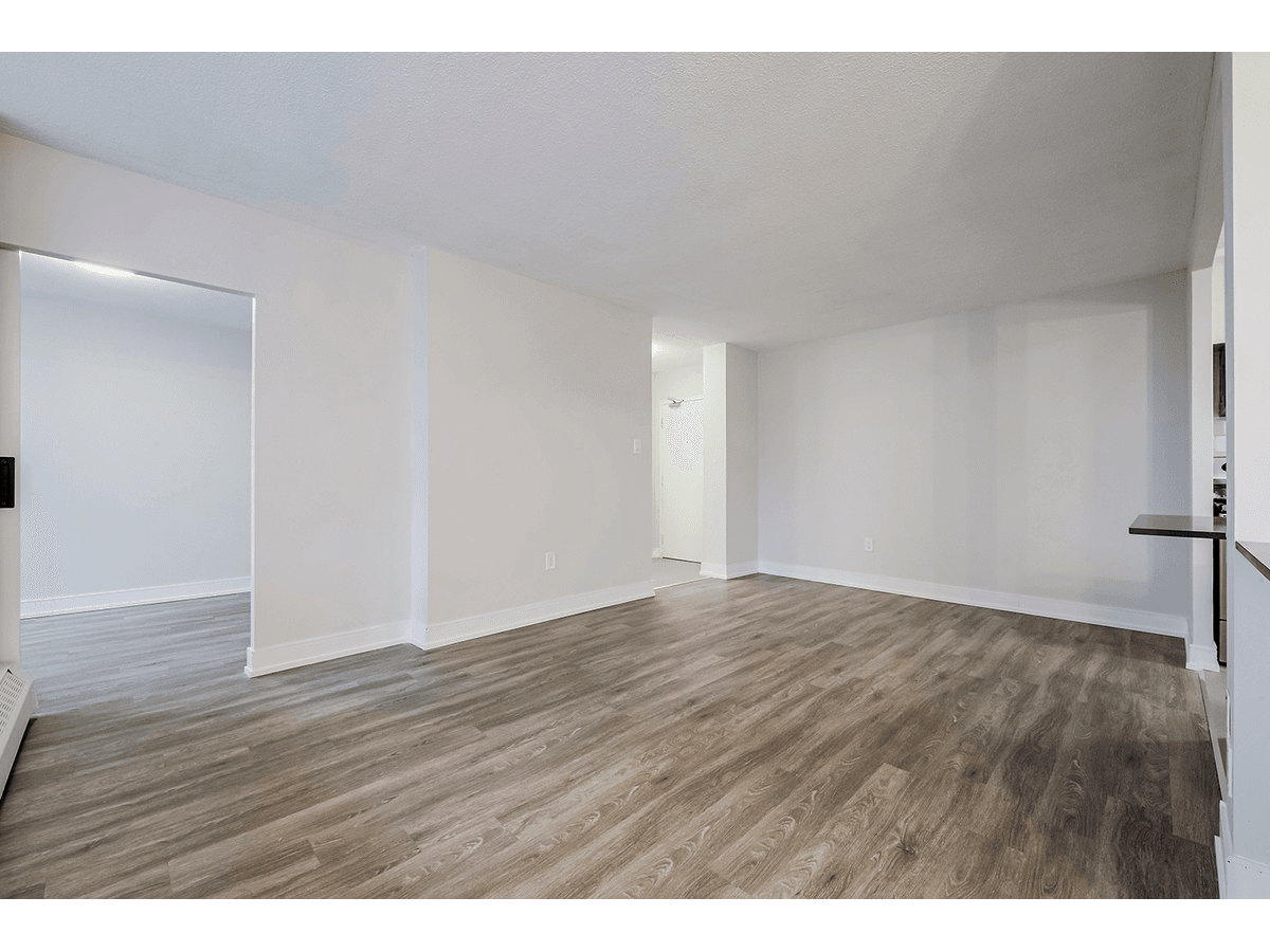 75 Eastdale Ave — 1 Bedroom (A) - Photo 6