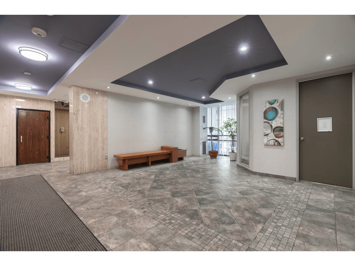 8 Lomond Drive — 3 Bedroom - Photo 15