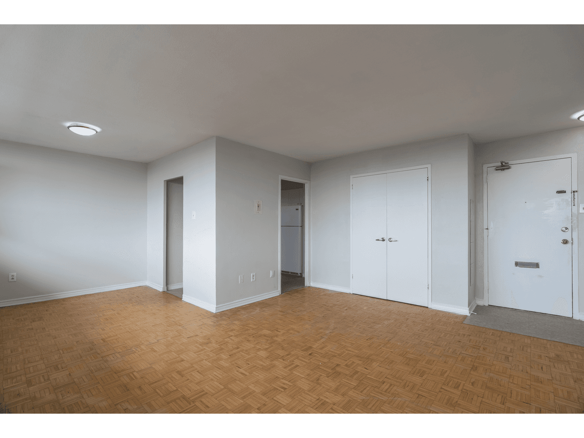 310 Niska Road - Photo 4