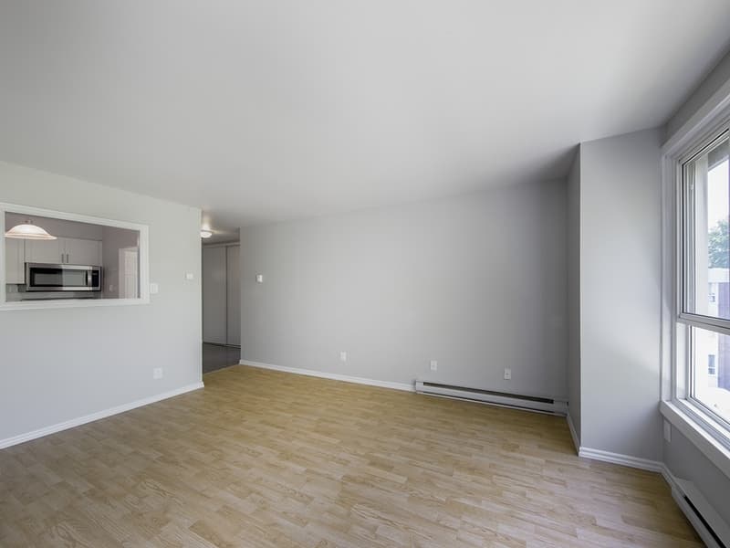 1340-1360 Kensington Parkway — 2 bedrooms - Photo 7