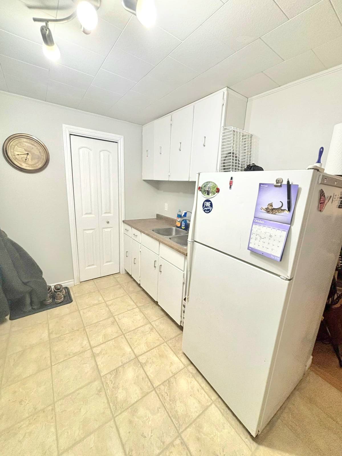 53 Jennings Drive B