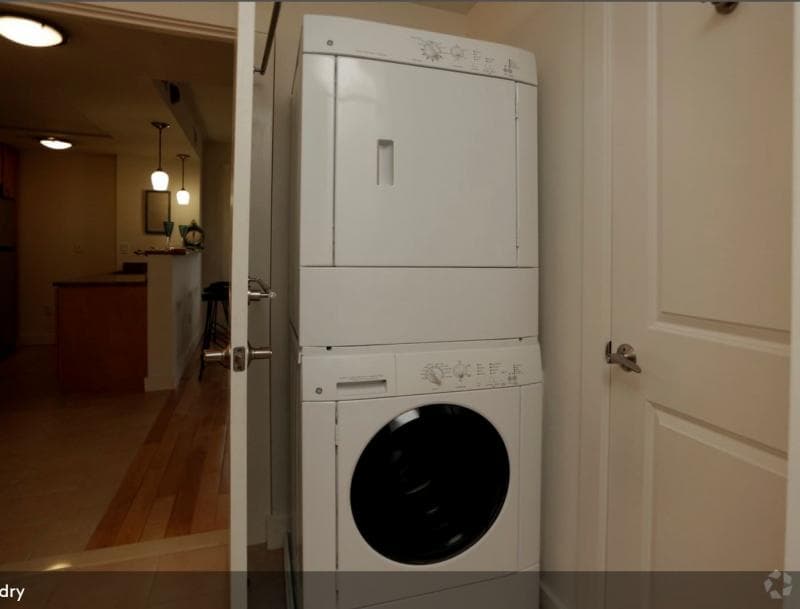 87 New St - Photo 2