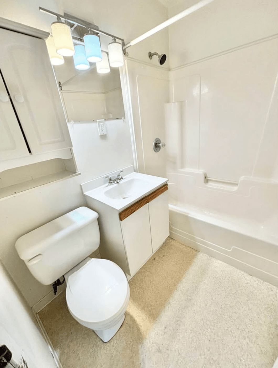 770 Riverside Drive 2 - Photo 6