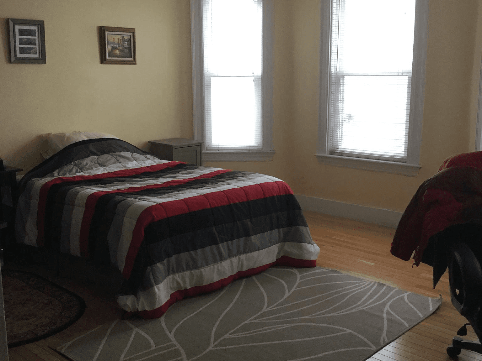 223 Holland St - 2 - Photo 2