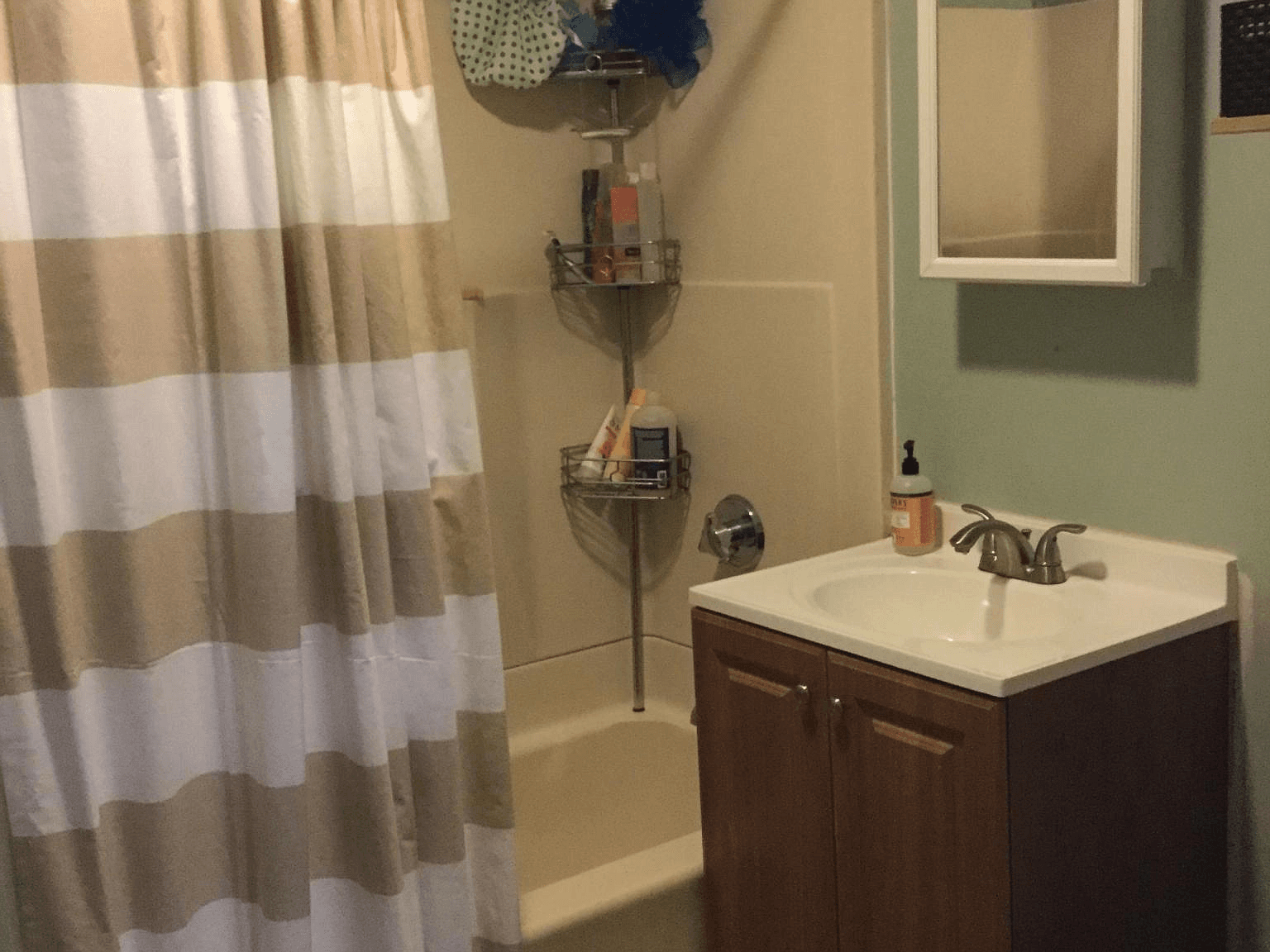 223 Holland St - 2 - Photo 5