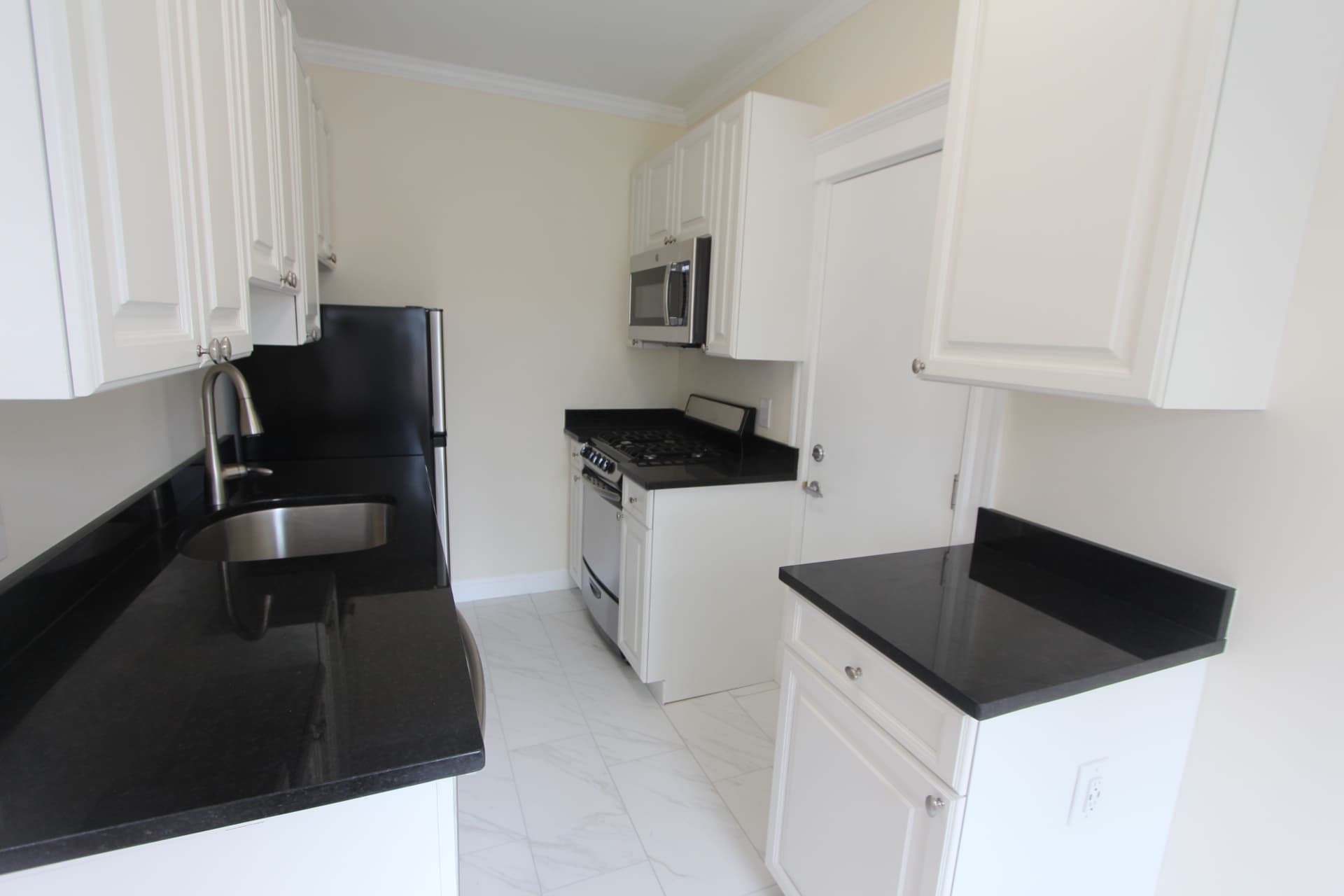 26 Chauncy St - 1 - Photo 2