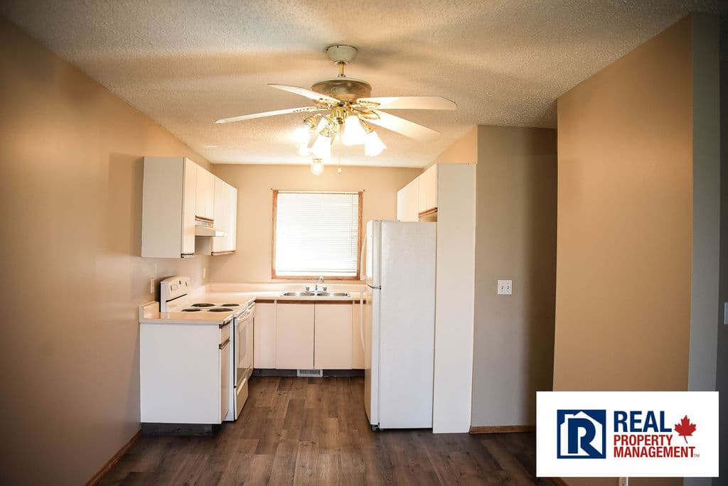 9140 - 101 Avenue Unit 115 - Photo 2
