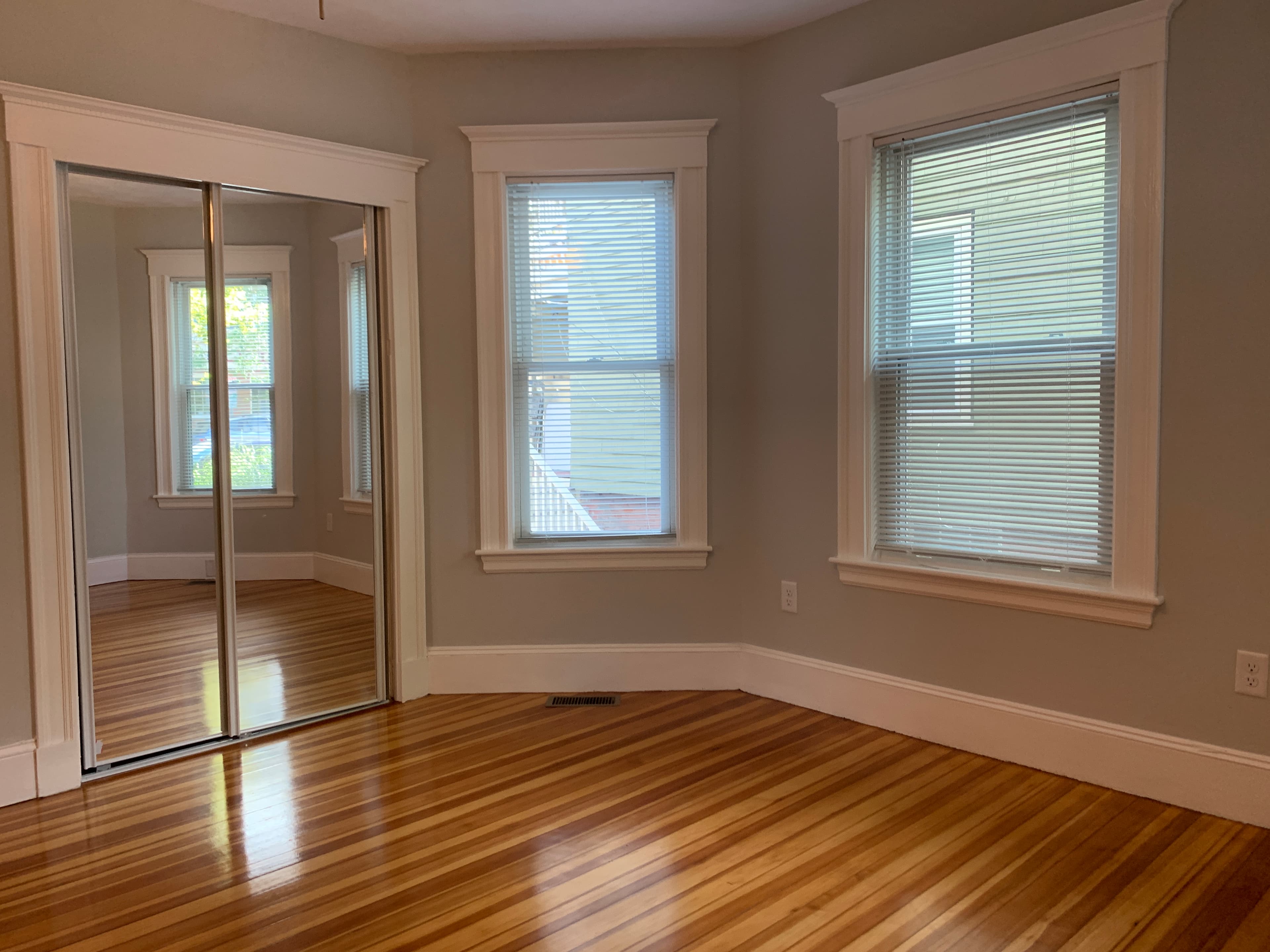 307 Highland Ave - 1 - Photo 6