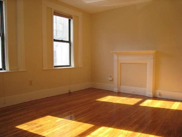 48 JFK Street - Photo 1