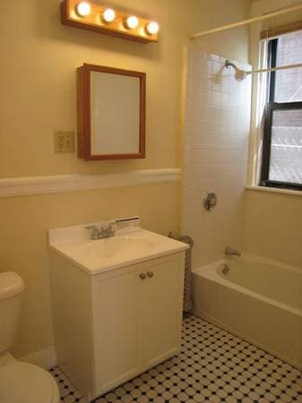 48 JFK Street - Photo 4