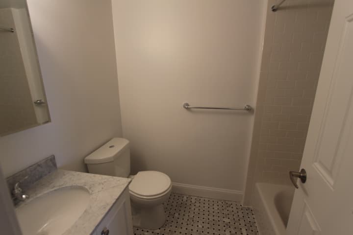 55 Langdon - Photo 5