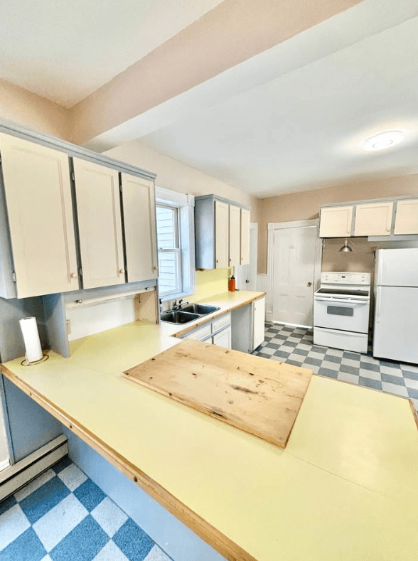 128 Gill Street Room 2 - Photo 3