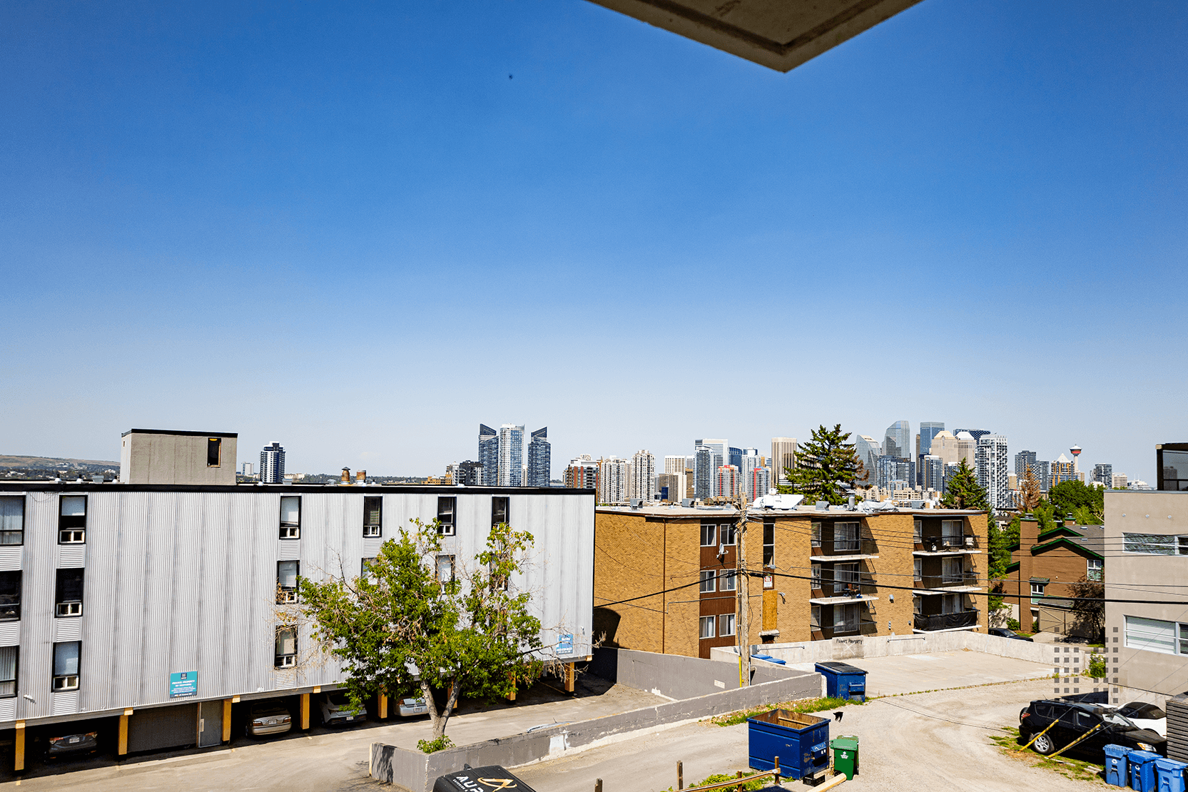 1612 Apartments — 1 bedroom - Photo 11