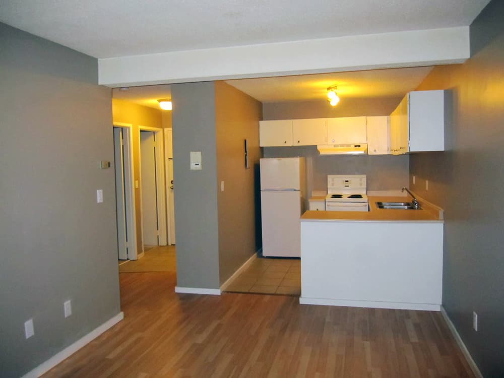 Anna Court Apartments — 1 bedroom - Photo 2