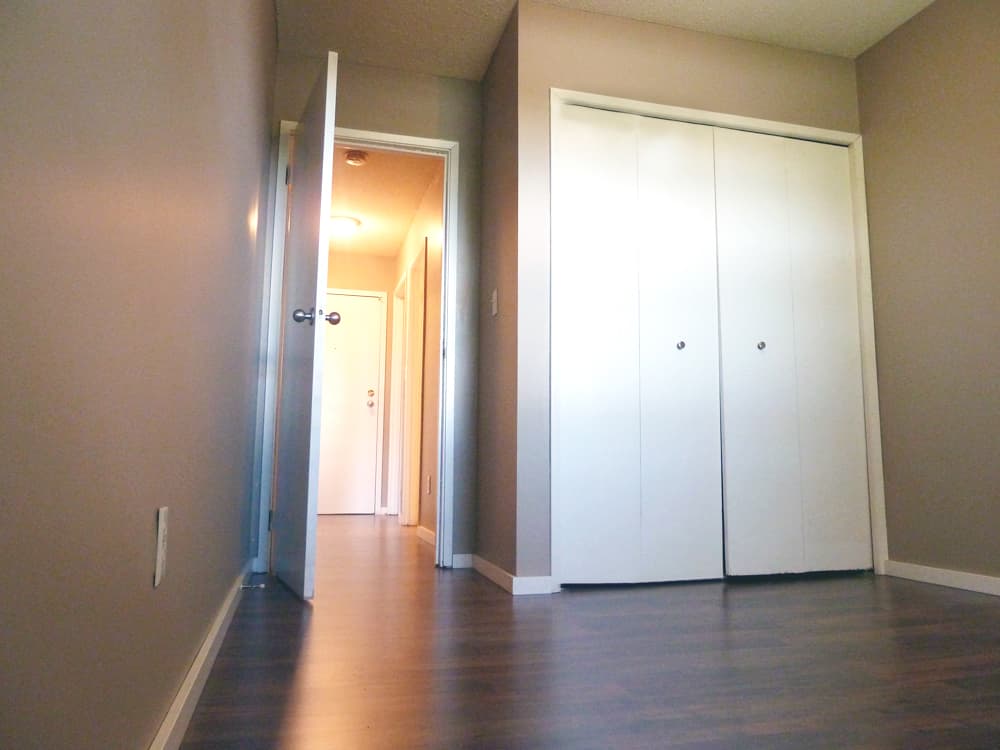 Anna Court Apartments — 1 bedroom - Photo 3