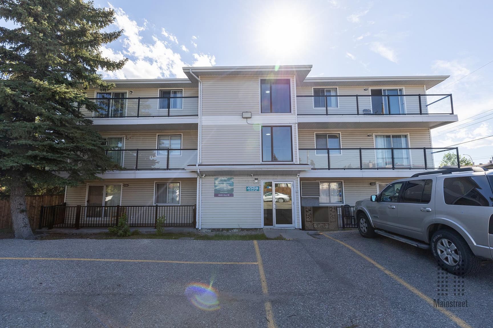 Anna Court Apartments — 1 bedroom - Photo 9