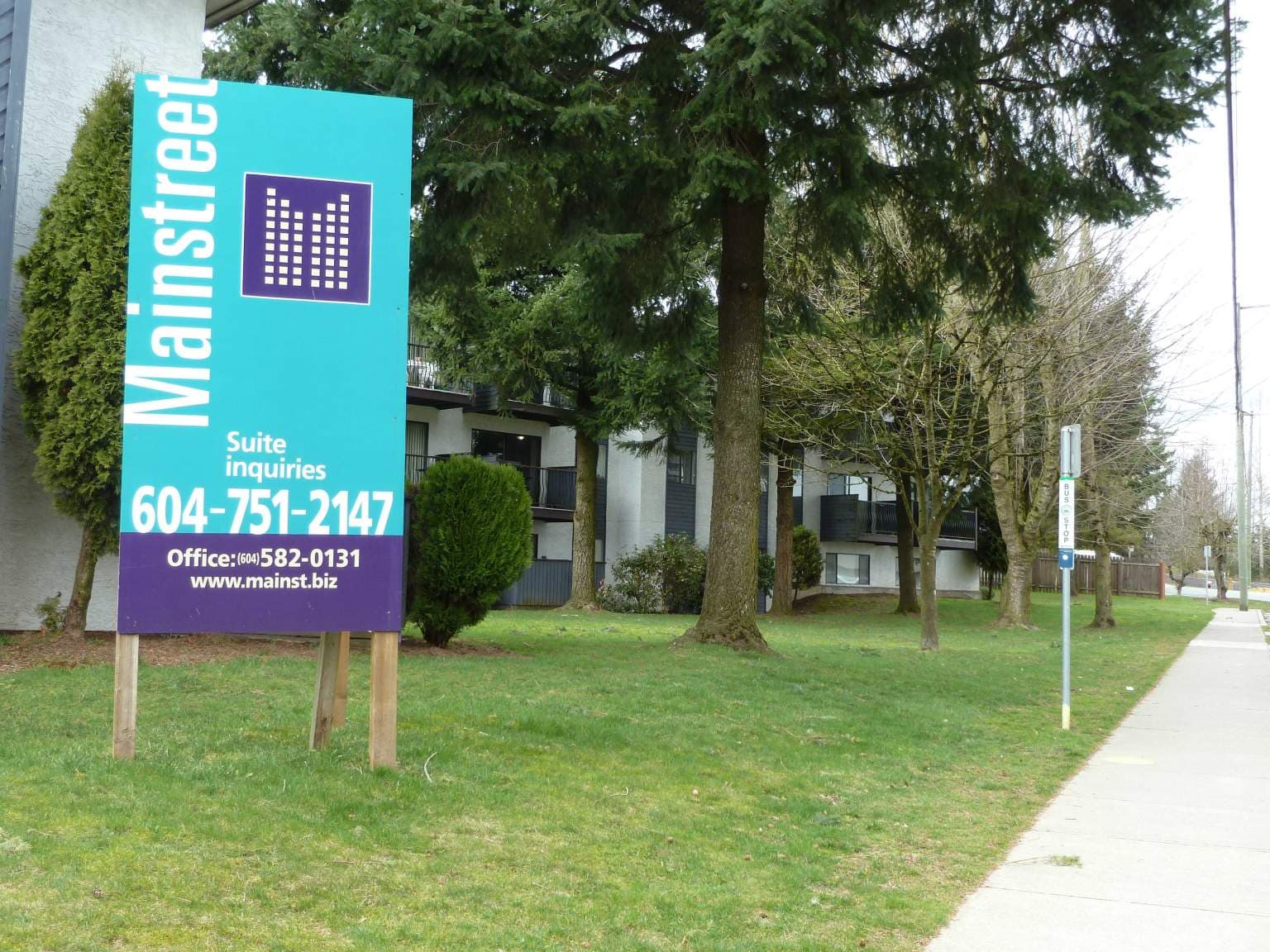 Pinetree Apartments — 1 bedroom - Photo 10
