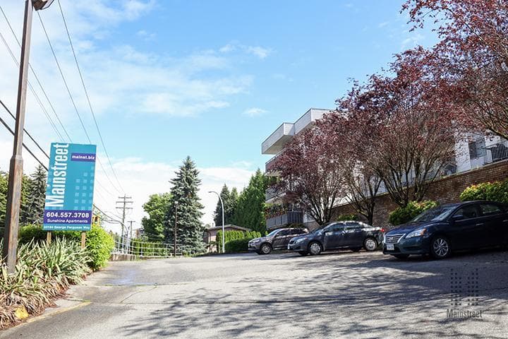 Sunshine Apartments - Photo 12