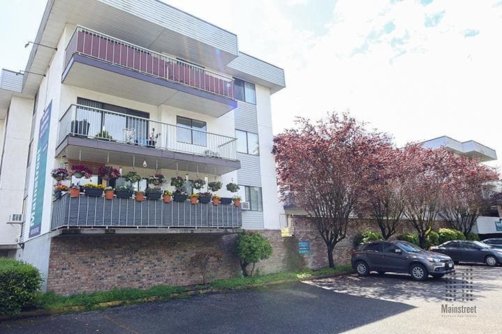 Sunshine Apartments - Photo 10