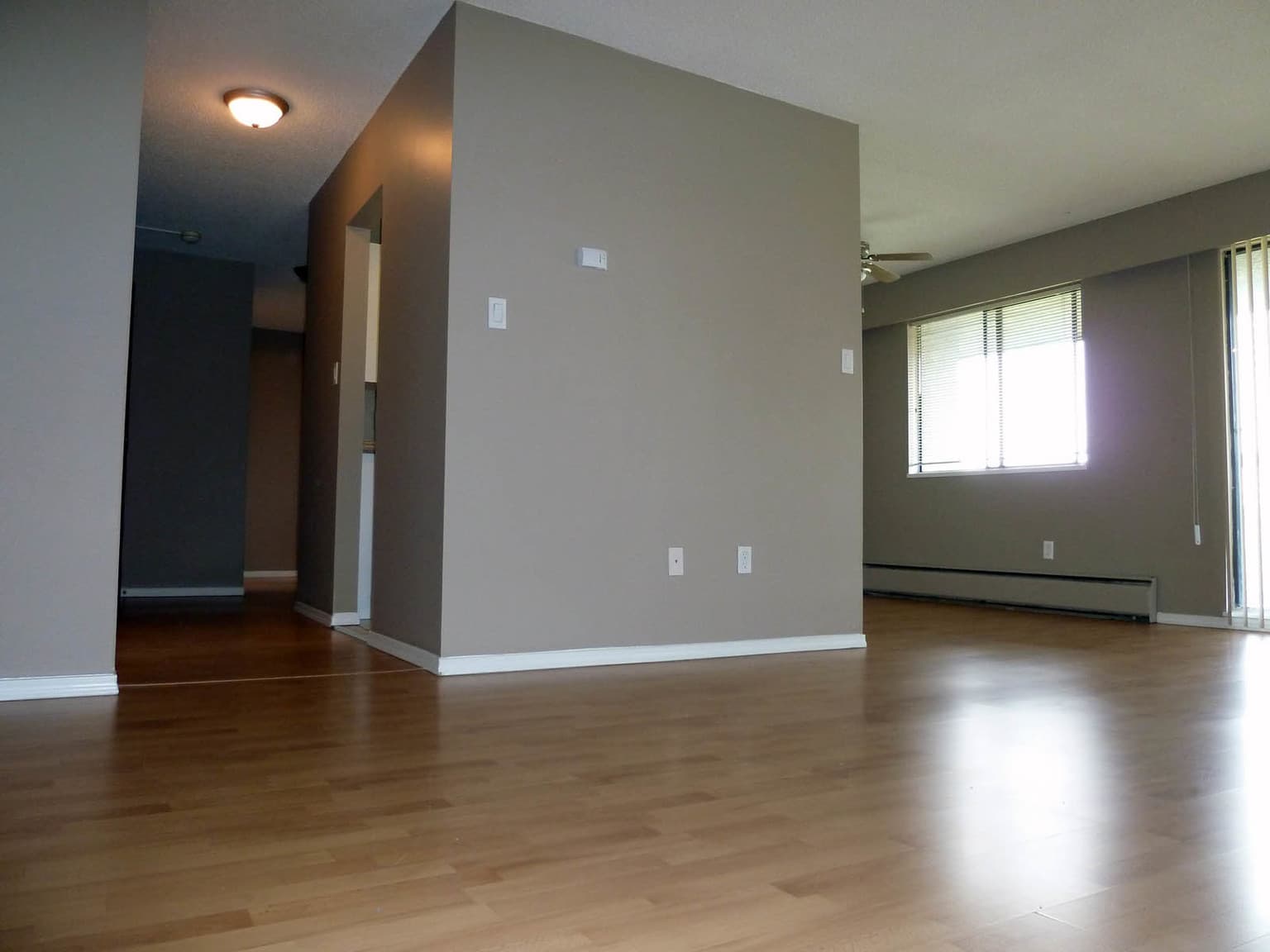 Ashley Court — 2 bedroom - Photo 6