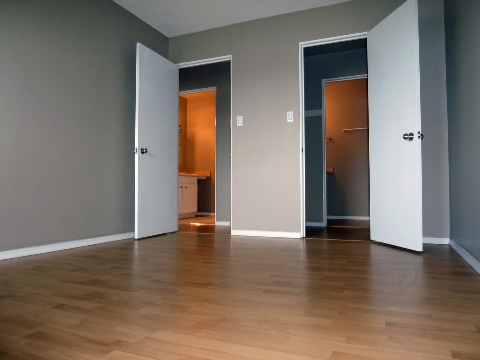 Ashley Court — 2 bedroom - Photo 9