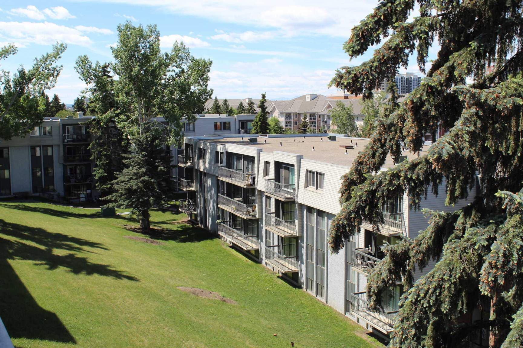 Bonaventure Apartments — 2 bedroom - Photo 14