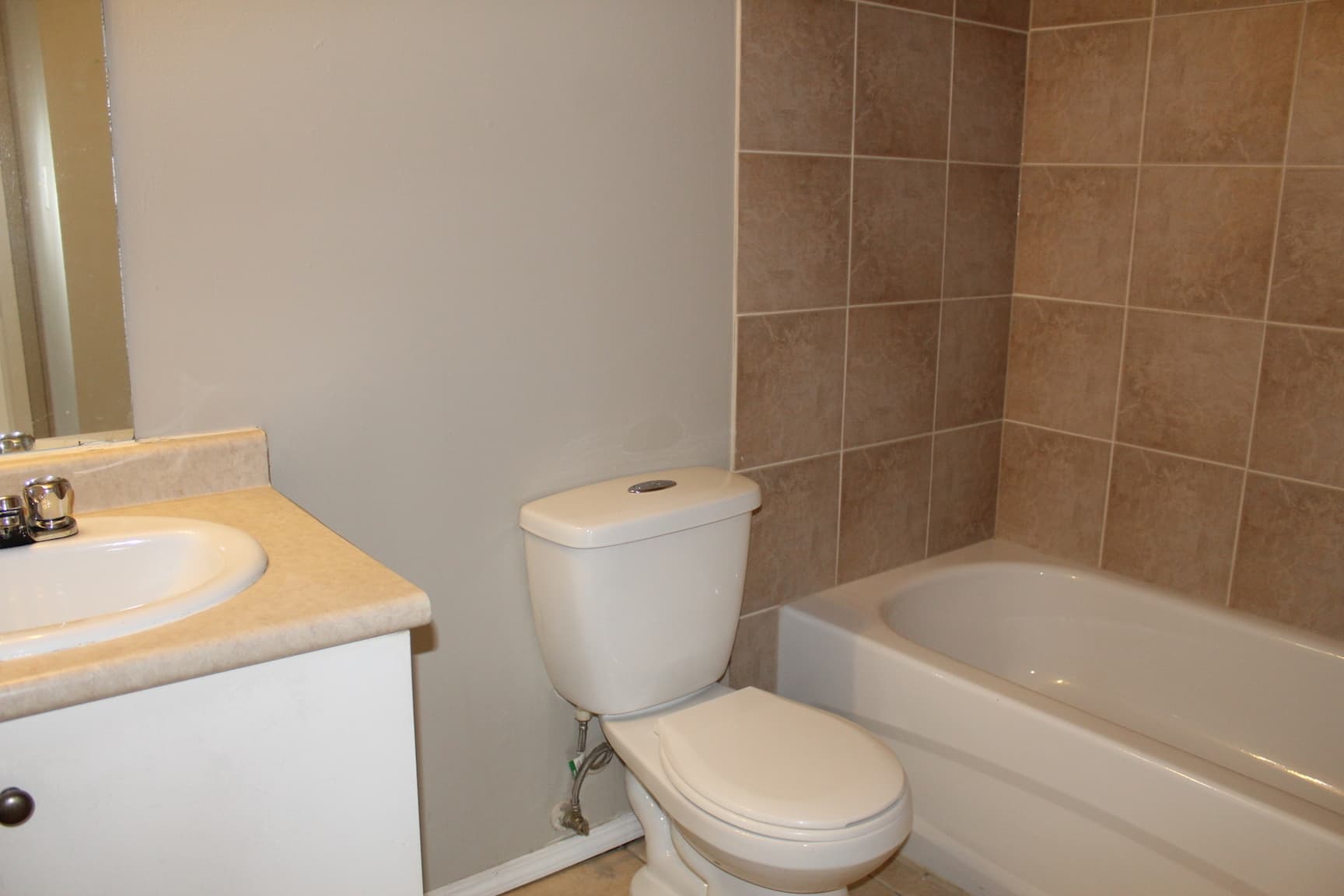 Delburn House - Photo 10