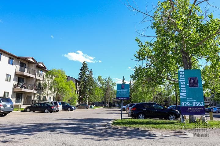 Falconcrest Village - Photo 15
