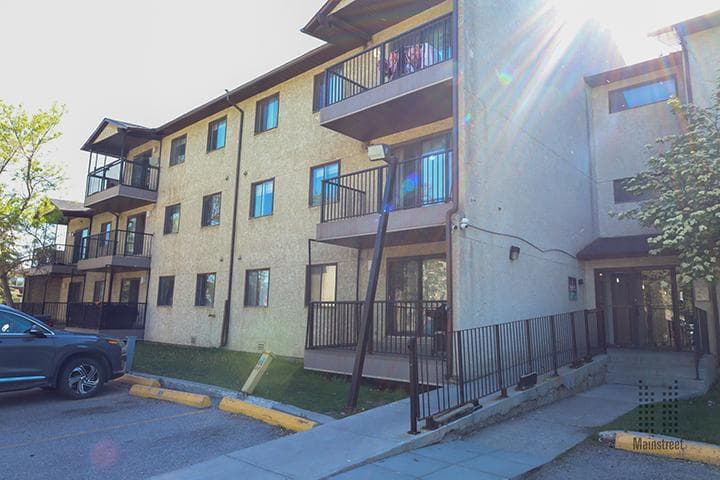 Falconcrest Village - Photo 17