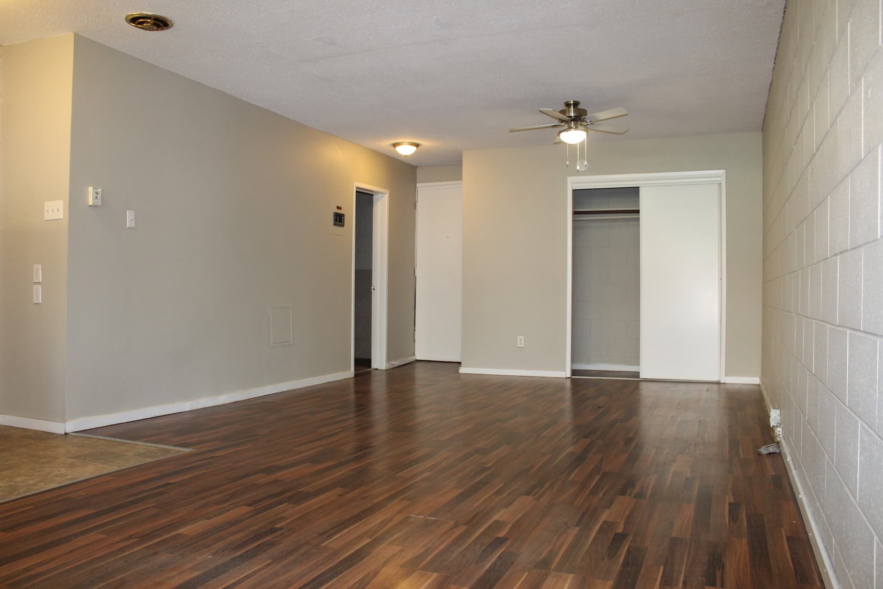 Grapes Manor — 2 bedroom - Photo 4
