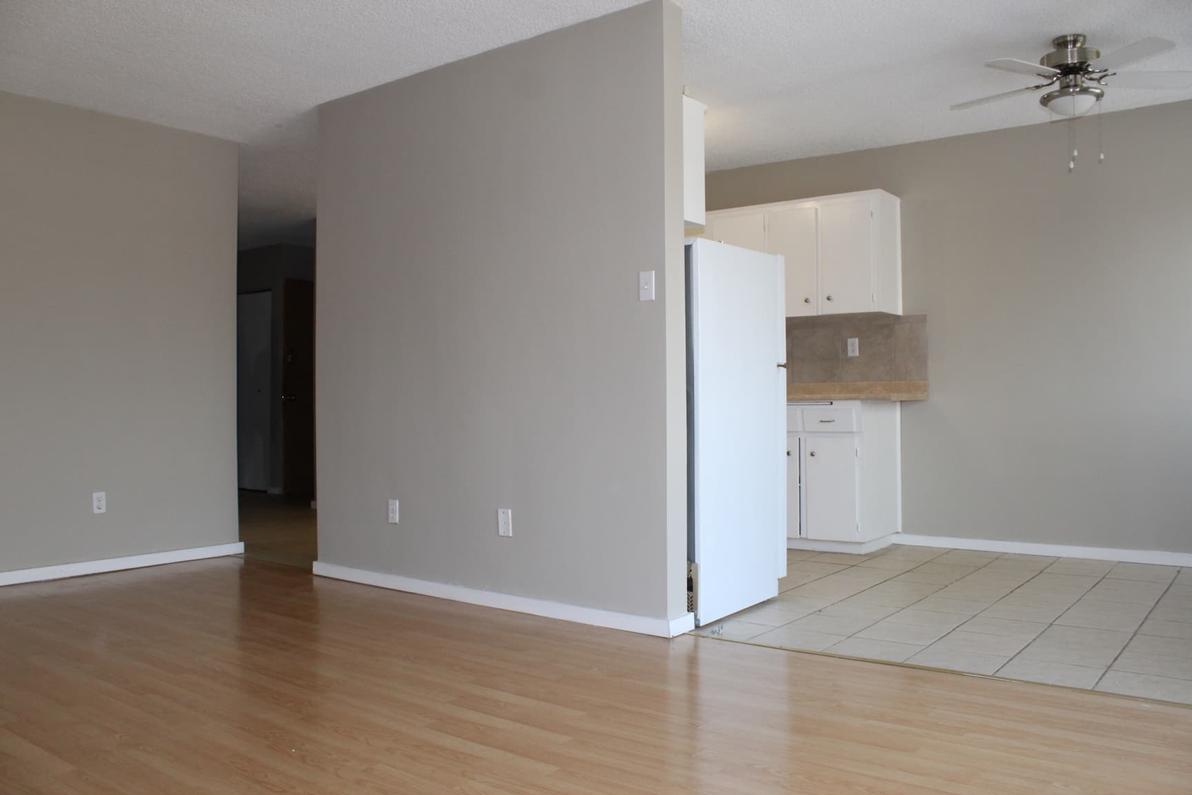 Lincoln Terrace — 1 bedroom - Photo 4