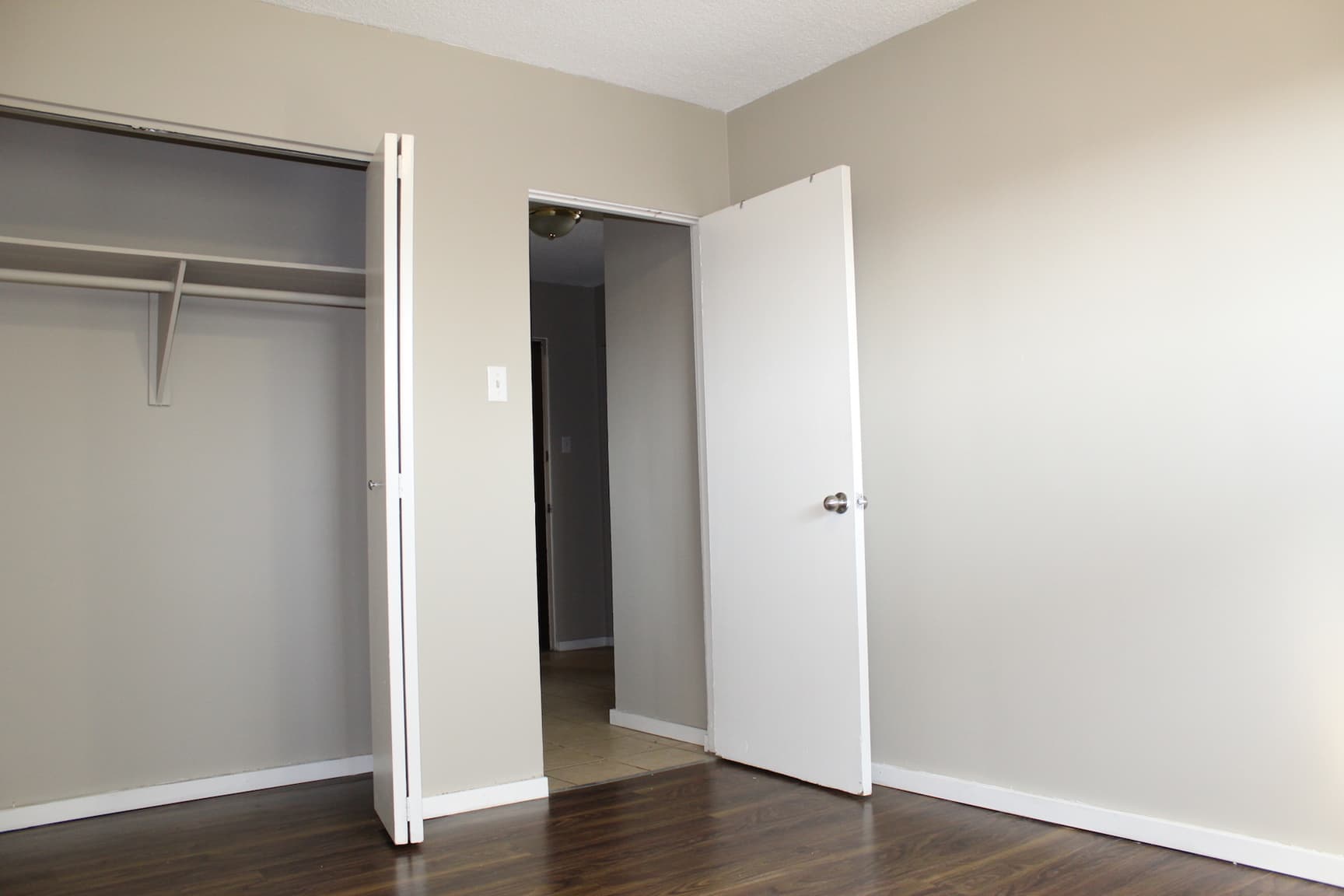Lincoln Terrace — 1 bedroom - Photo 6