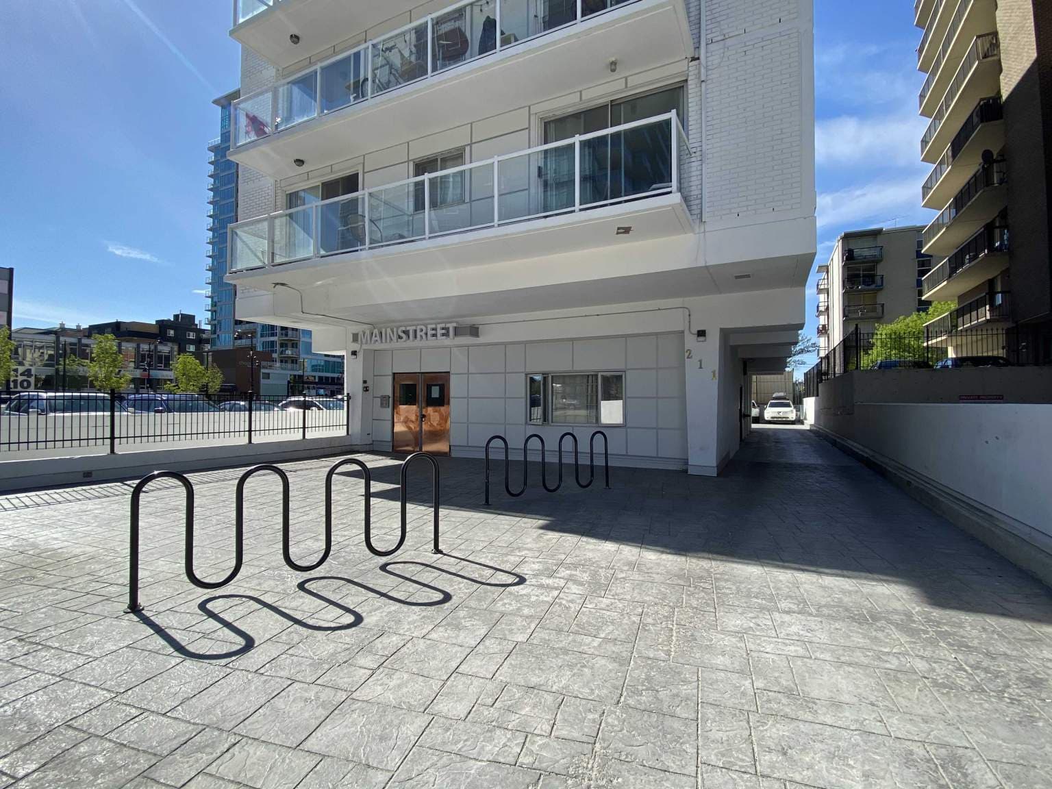 Westwinds Apartments - Photo 8