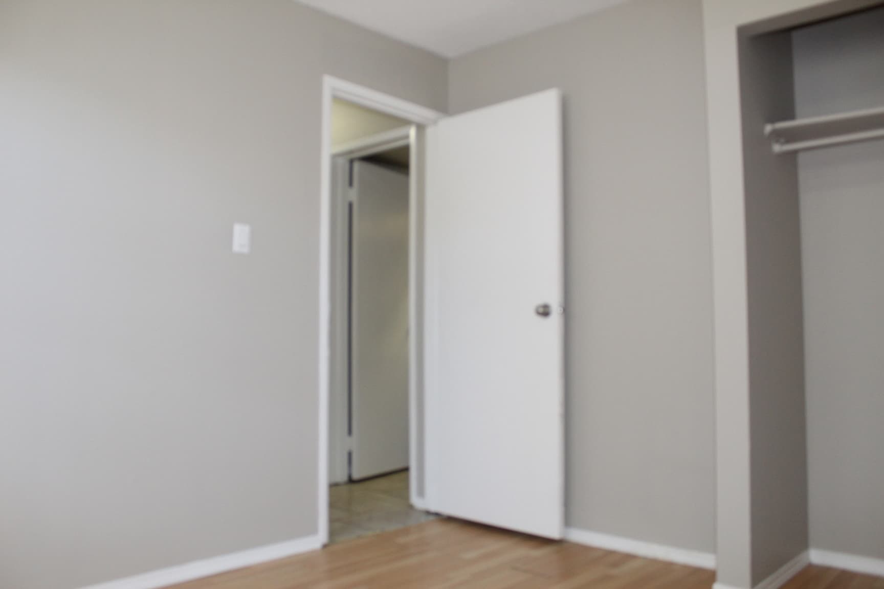 Booth Apartments — 1 bedroom - Photo 3