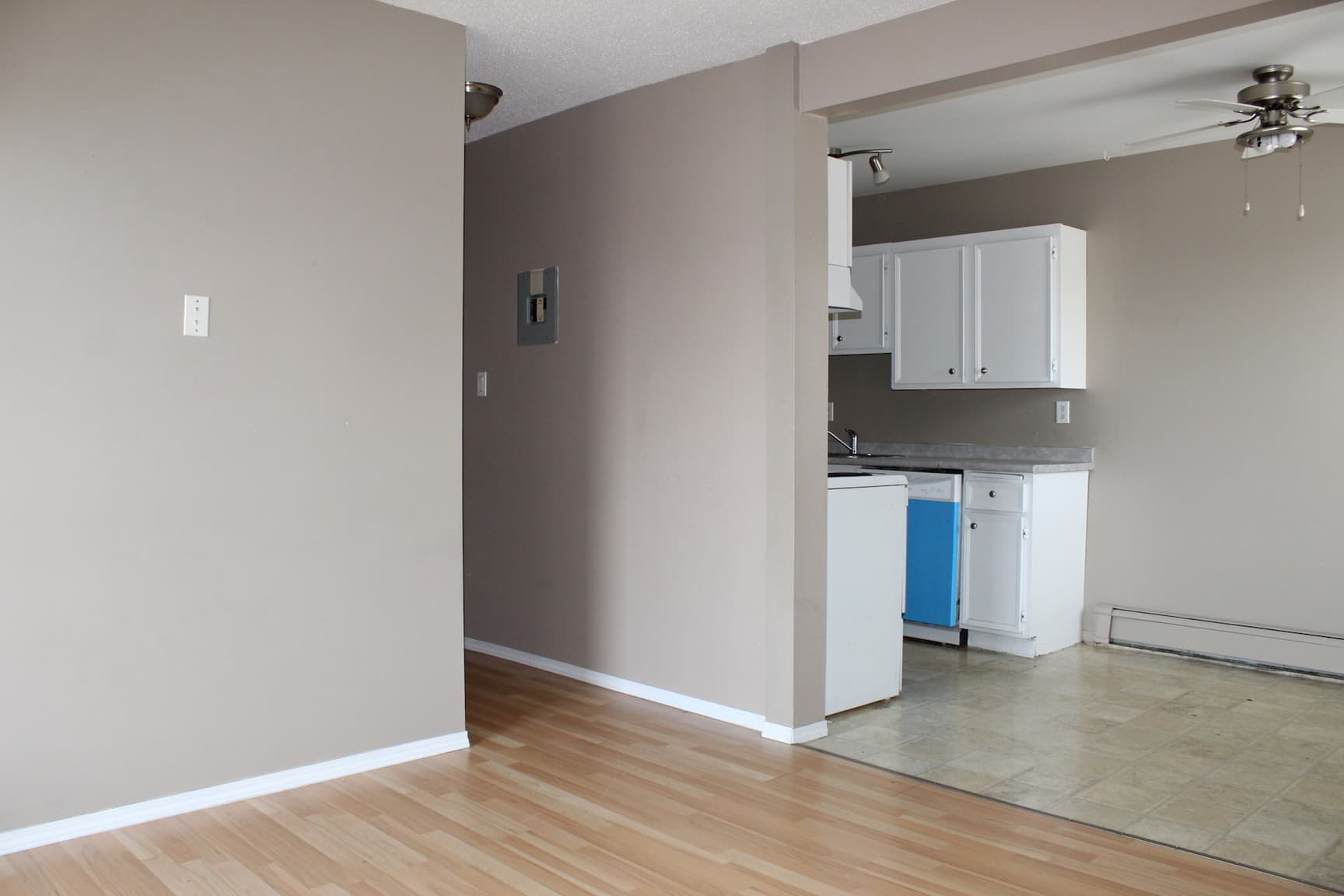 Booth Apartments — 1 bedroom - Photo 7