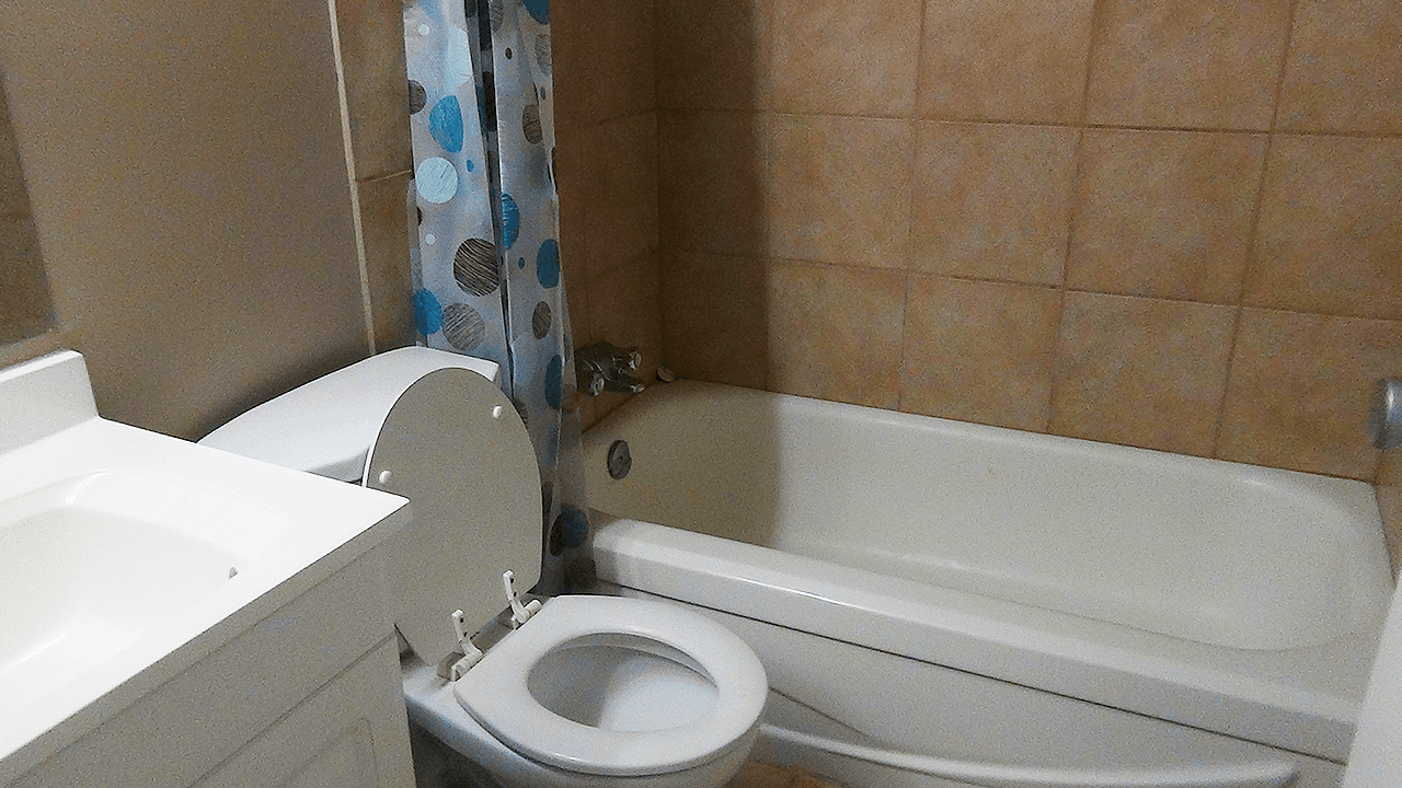 Cochrane House Apartments — Bachelor - Photo 5