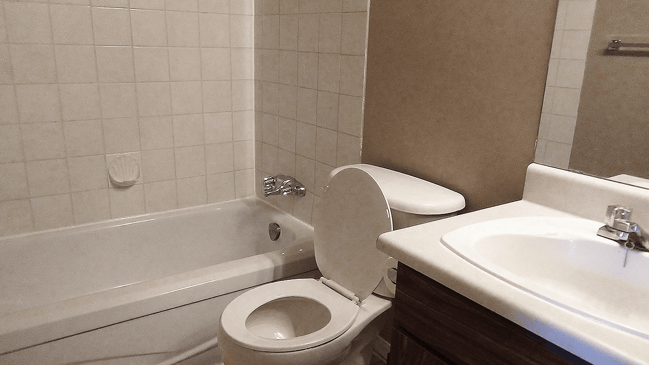 Cochrane House Apartments — Bachelor - Photo 8