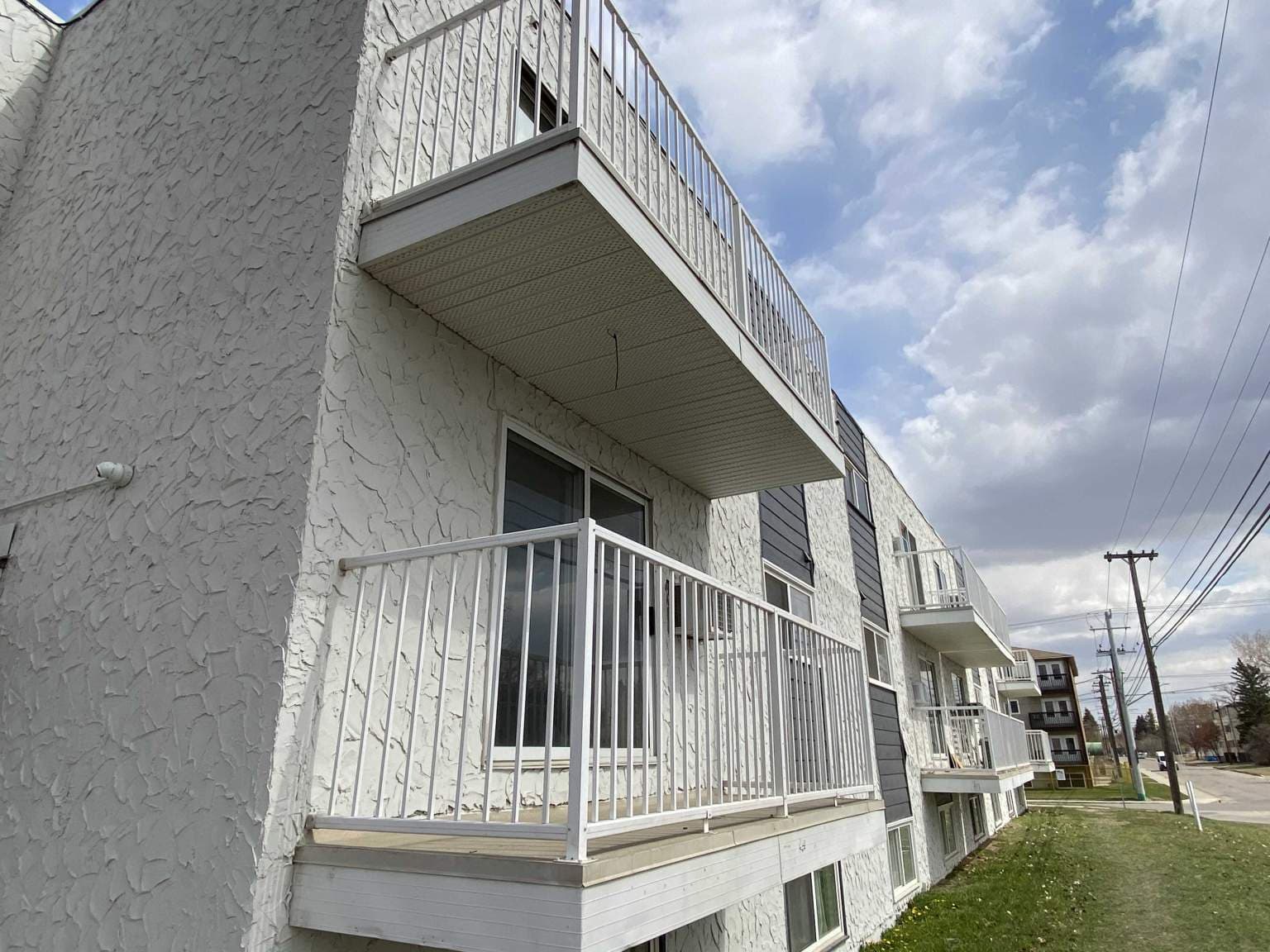 Key West Apartments — 1 bedroom - Photo 9