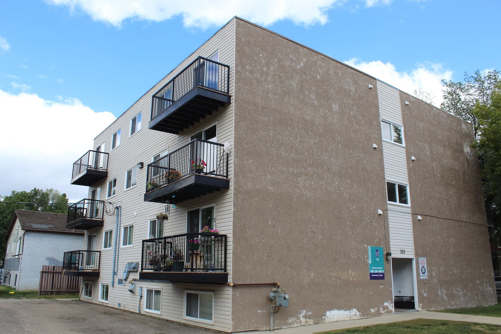 Leo Manor Apartments — 2 bedroom