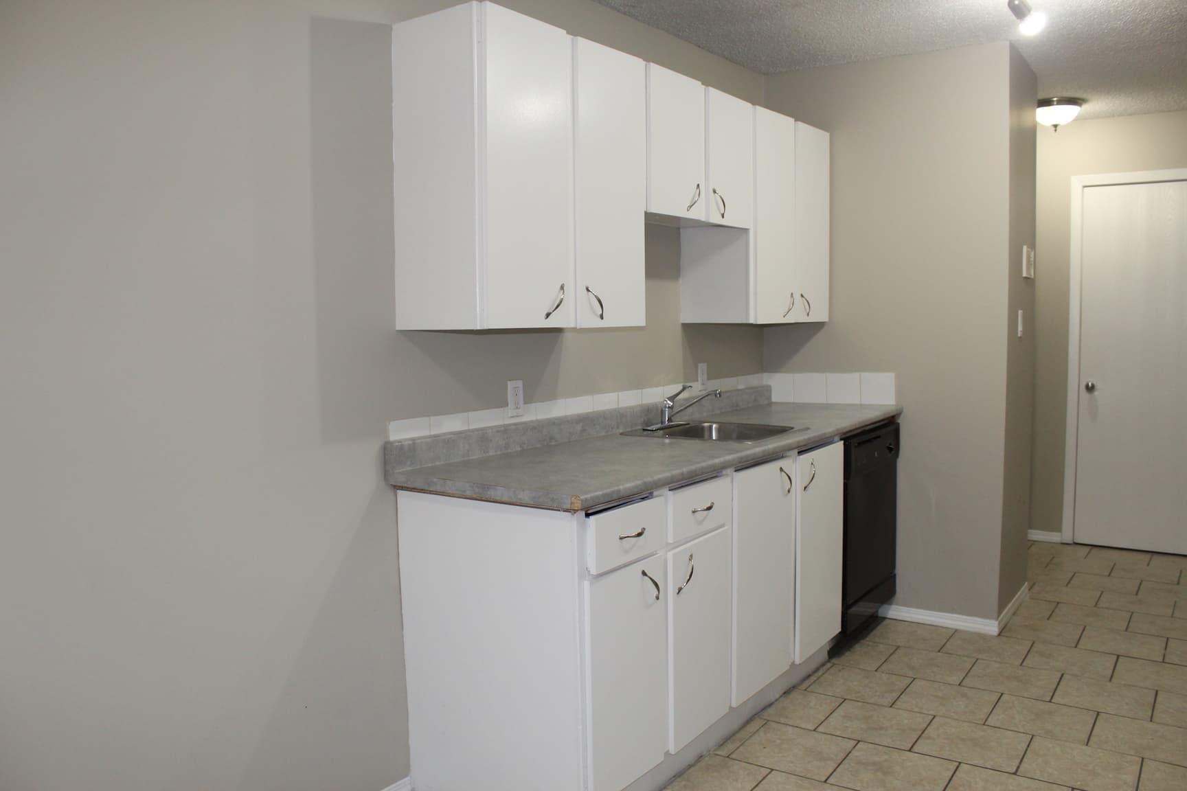 Libra Apartments — 1 bedroom - Photo 6